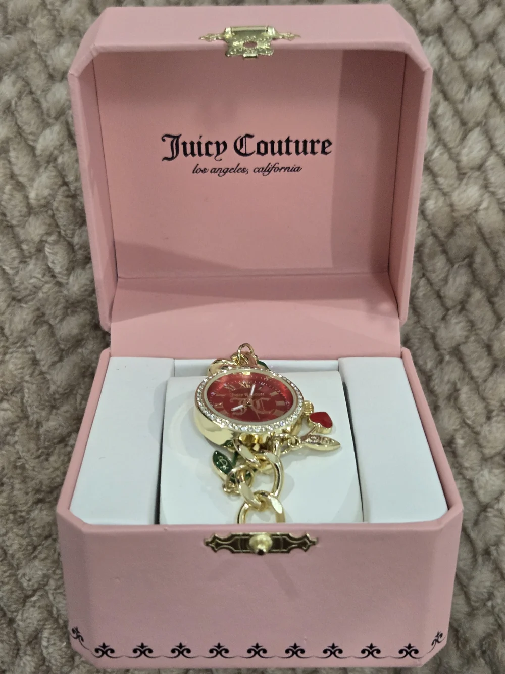 Juicy Couture stylish juicy